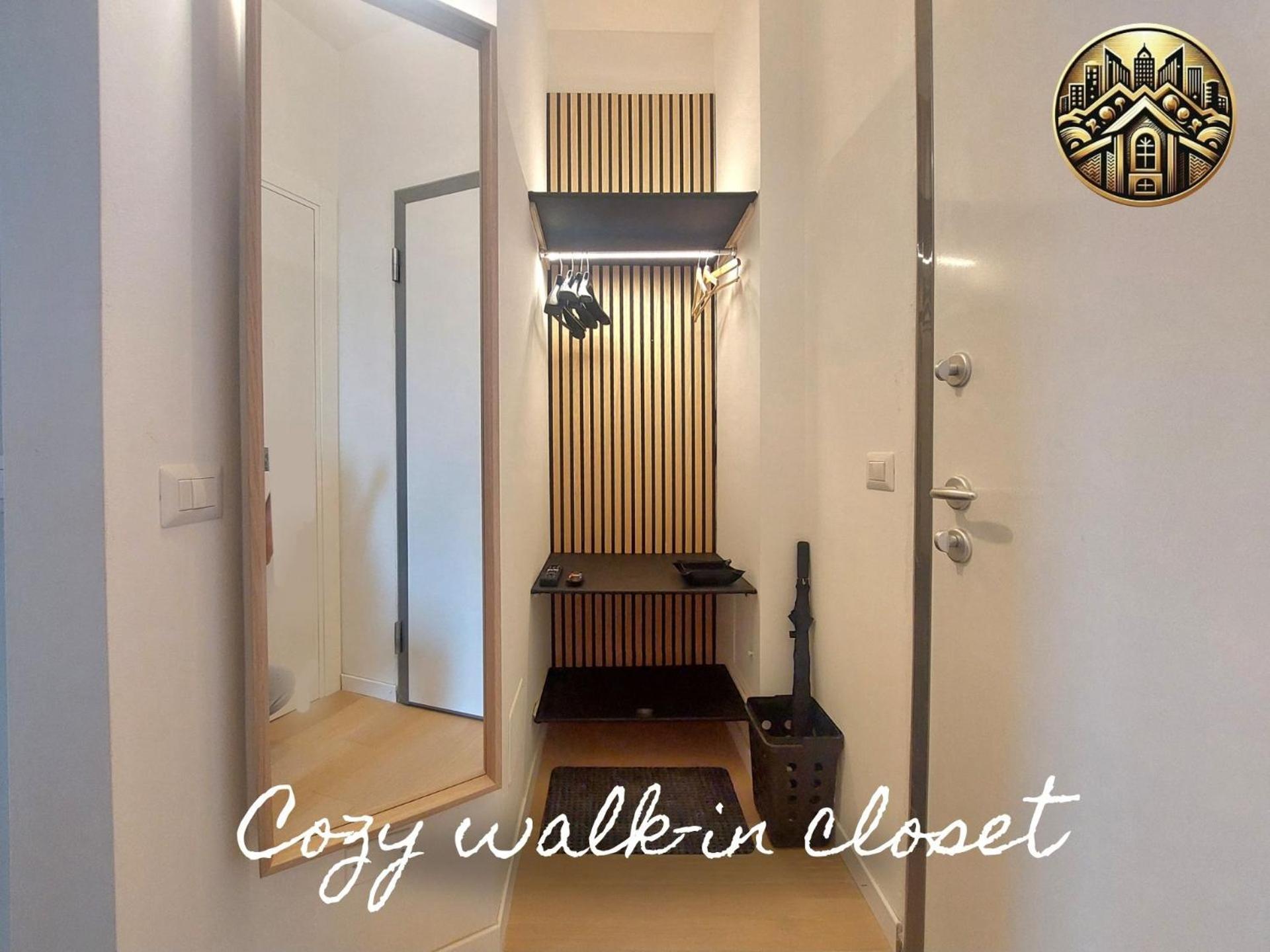 Navigli-San Babila New Studio Attico Balcone Aria มิลาน ภายนอก รูปภาพ